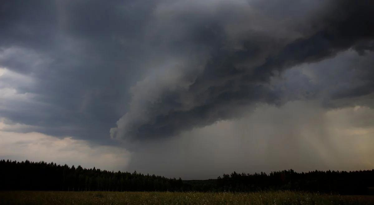 Pogoda. Jesienna aura w sobotę. Pochmurno i deszczowo