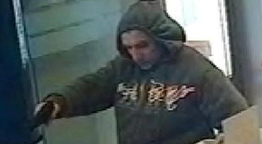 Napad na bank w centrum Zakopanego. Policja szuka sprawcy