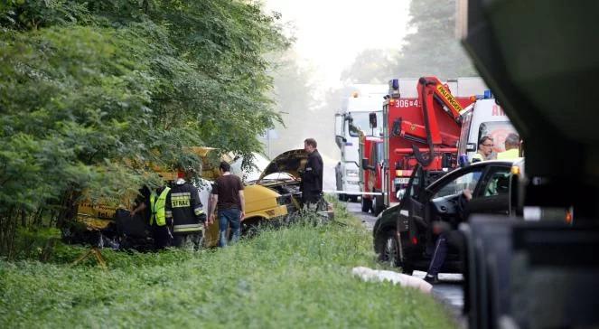 Wypadek busa w Wielkopolsce. 5 osób nie żyje