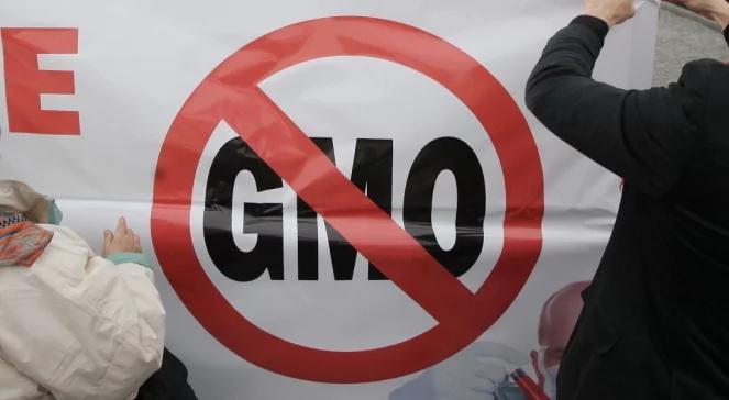 Posłowie chcą weta: prezydencie, stop GMO!
