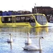 Autobus-amfibia przewiezie przez rzekę w Glasgow