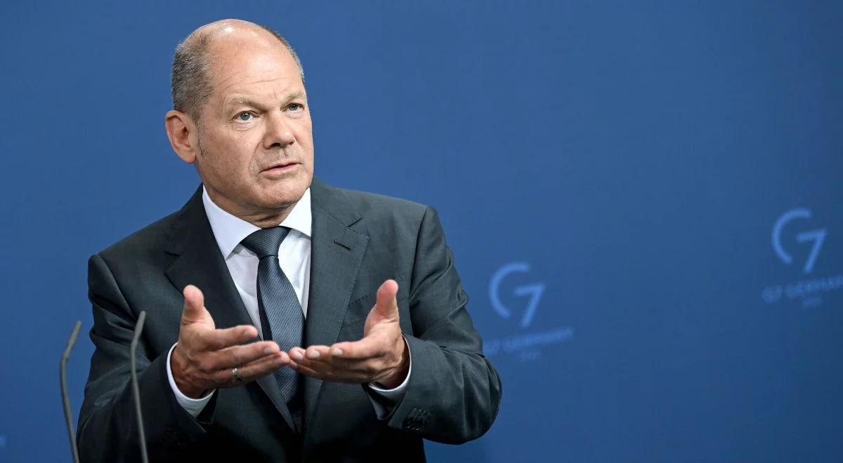 Afera podatkowa cum-ex w Niemczech. "Scholz nie może już nabierać wody w usta" 