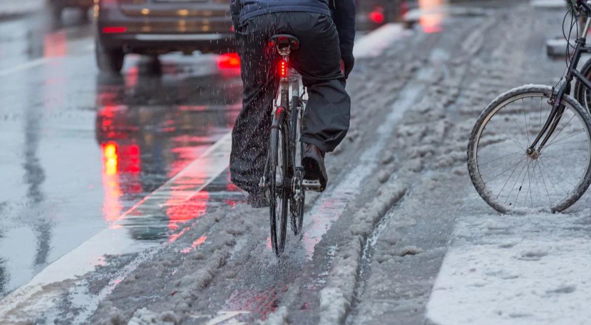 Niedziela z dodatnią temperaturą. Nie zabraknie jednak opadów