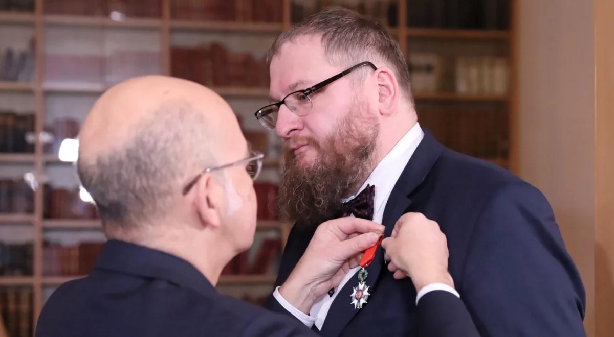 Dyrektor Muzeum Auschwitz-Birkenau odznaczony francuskim orderem Kawalera Legii Honorowej