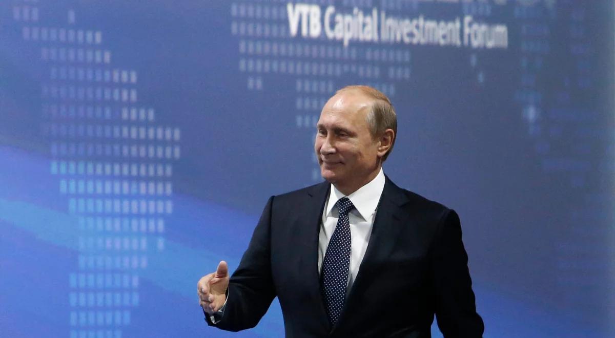 Putin: kryzys gospodarczy w Rosji osiągnął swoje "apogeum"