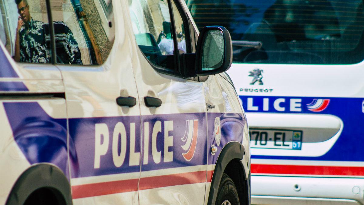 Nowe informacje ws. zabójstwa nauczyciela we Francji. Policja zatrzymała kolejne osoby