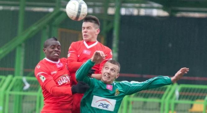 Boniek speszył GKS Bełchatów i Widzew. Bez bramek w Bełchatowie