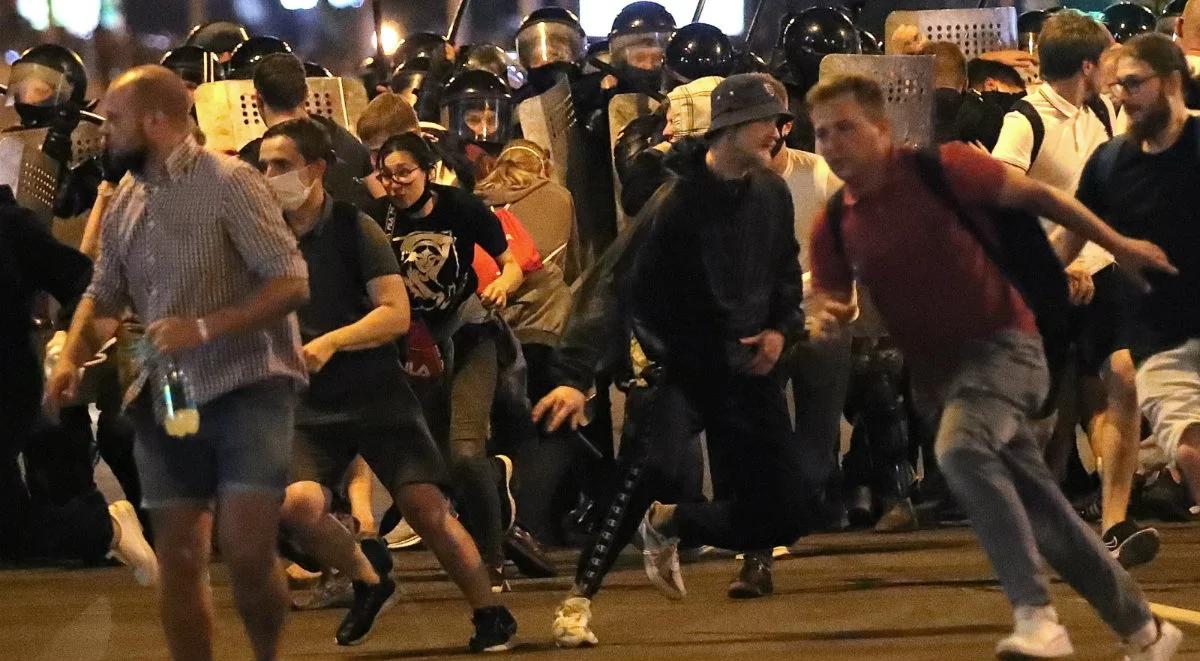 Guzy o protestach na Białorusi: w długotrwałej perspektywie Łukaszenka jest całkowitym przegranym