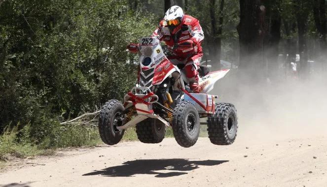 Rajd Dakar 2014: Sonik w czołówce. "Zdarłem gardło wrzeszcząc do motocyklistów"