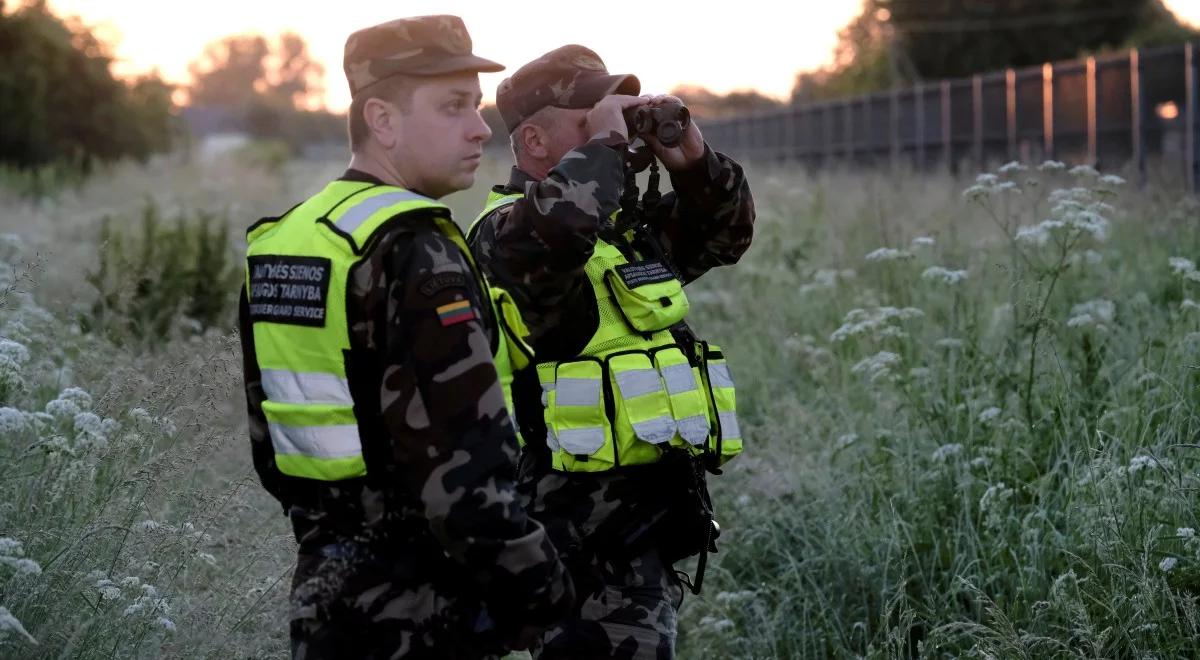 Imigranci z Białorusi szturmują granice Litwy. "To element wojny hybrydowej"