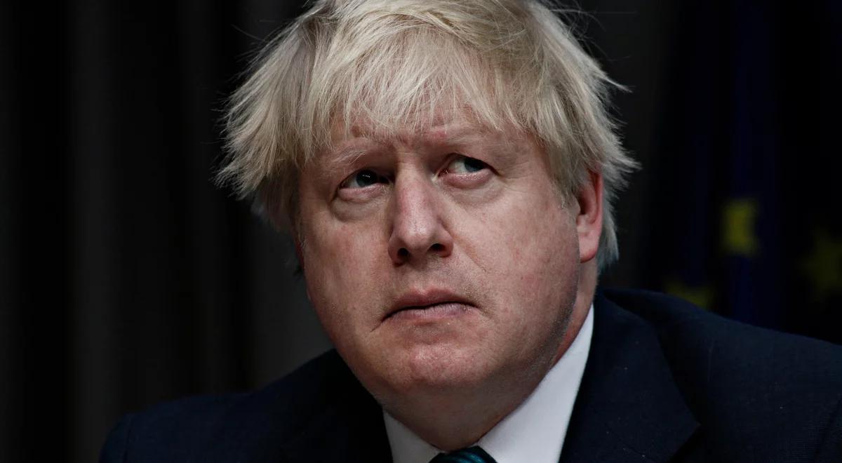 Partia Borisa Johnsona zaczyna kampanię z kryzysami wizerunkowymi w tle