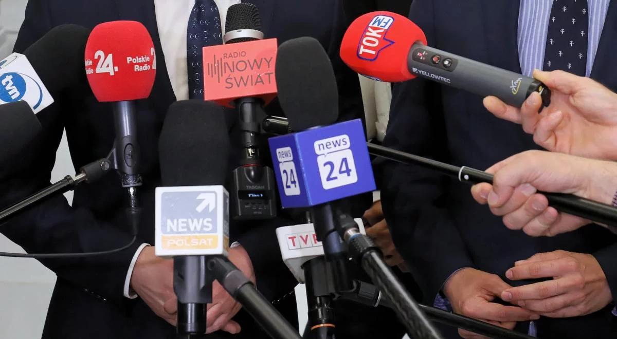 "Zamienia się w show-biznes". Prof. Kamiński o współczesnej scenie politycznej