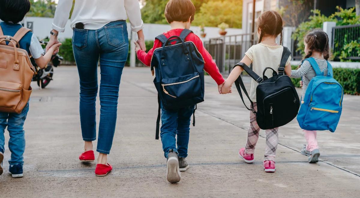 Program Dobry Start. To już ostatni dzwonek na złożenie wniosku o wyprawkę szkolną