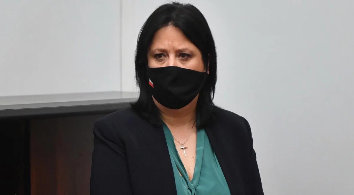 "W rządzie nie ma miejsca dla kogoś, kto neguje jego prace". Rzecznik PiS o dymisji Gowina