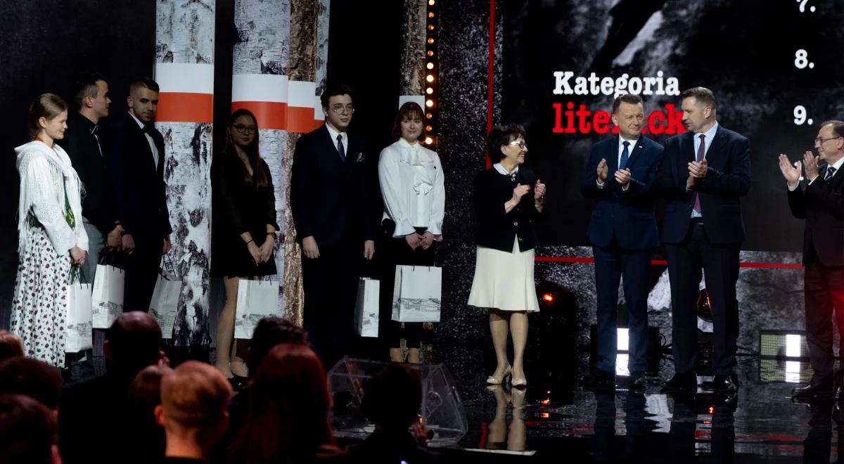 "Polskie serce pękło. Katyń 1940". Poznaliśmy laureatów konkursu