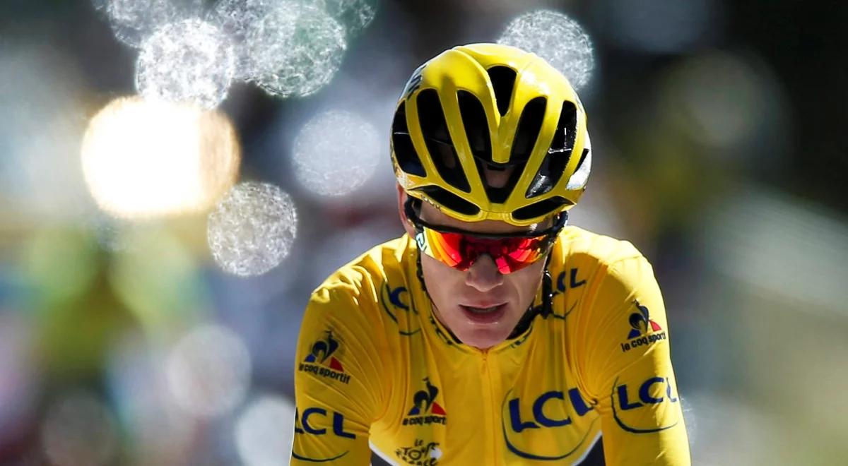 Tour de France: kolarze oddają hołd ofiarom zamachu w Nicei