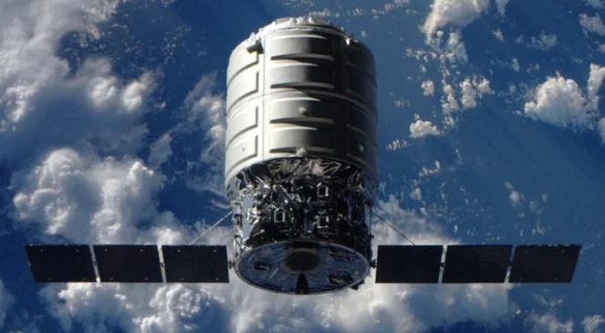 Statek kosmiczny Cygnus doleciał do stacji orbitalnej. Mrówki w kosmosie