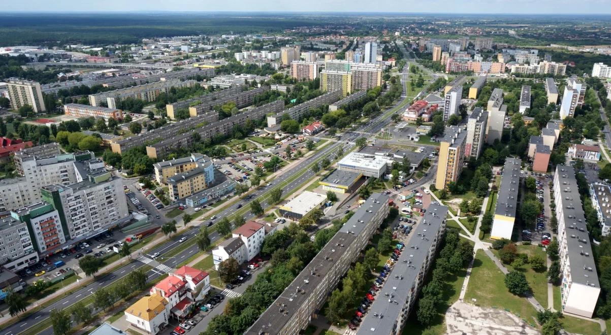 Nożownik ze Stalowej Woli zabił jedną osobę w galerii handlowej. Miał być niepoczytalny