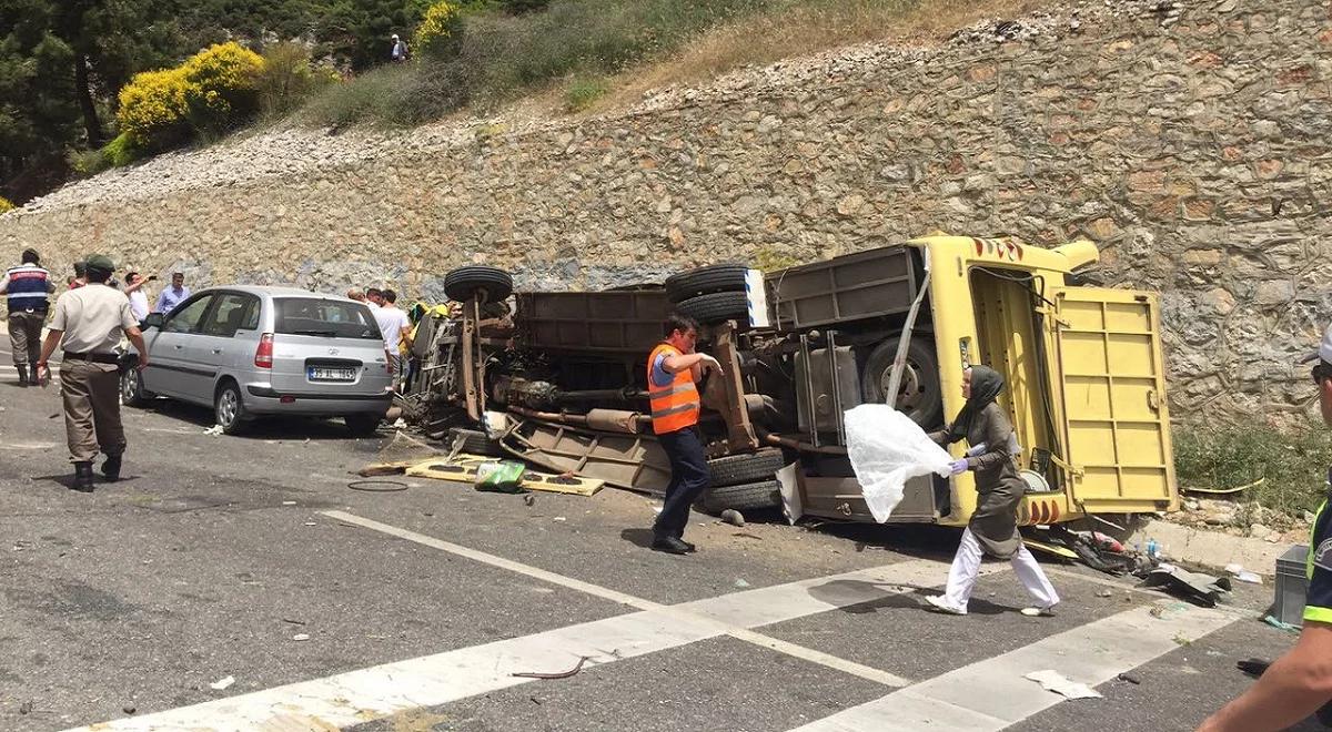 Wypadek autokaru w Turcji. Co najmniej 24 ofiary śmiertelne