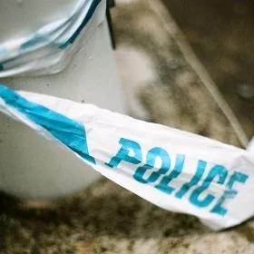 Nowy Jork: słup drogowskazu wbił się w autobus. 13 osób nie żyje