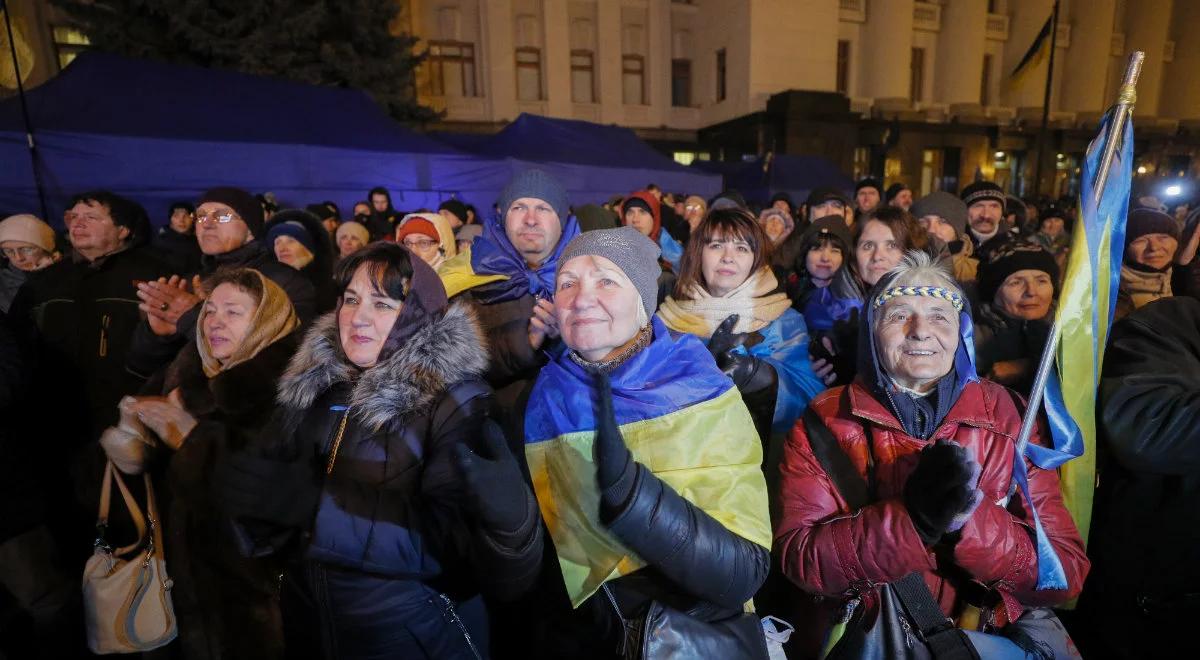 "Nie zdradził interesów narodowych". Ukraińcy zadowoleni po spotkaniu w Paryżu ws. Donbasu