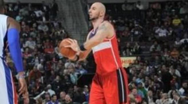 NBA: Marcin Gortat rozregulował "celownik". Kolejna porażka Wizards