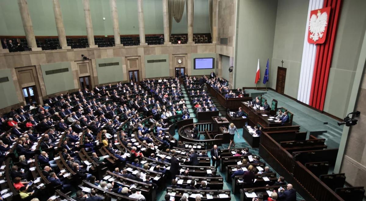 Sejm uchwalił ustawę Emerytura+, "trzynastkę" dla emerytów i rencistów