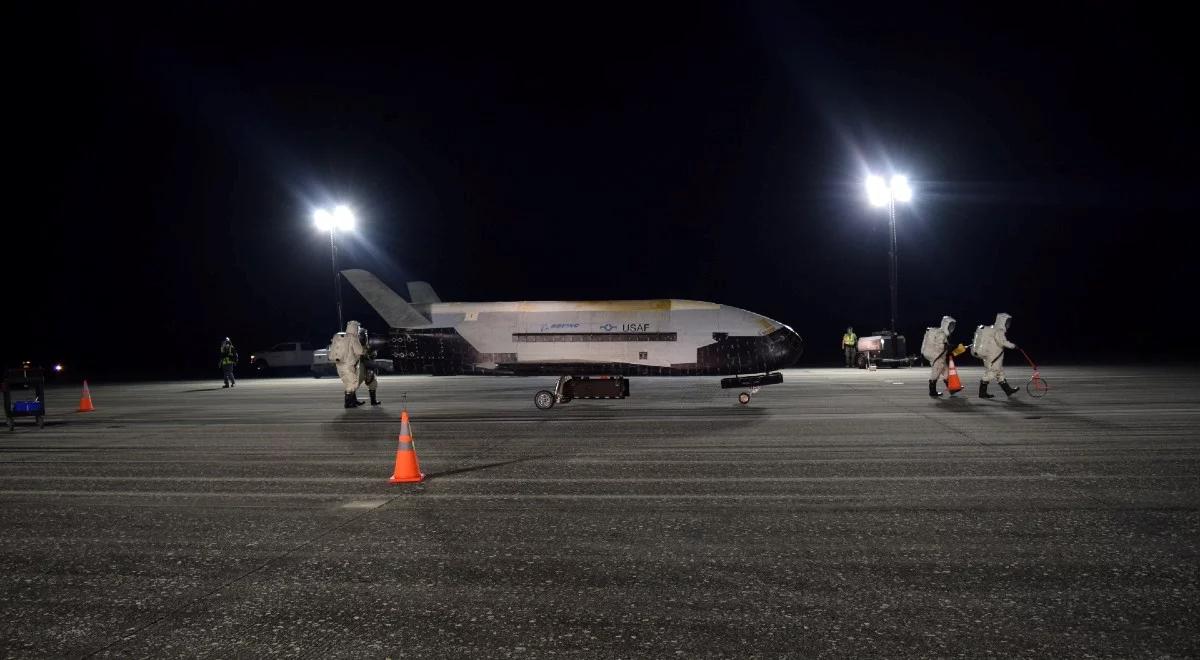 Sukces misji X-37B. Wojskowy dron wrócił na Ziemię po ponad dwóch latach na orbicie