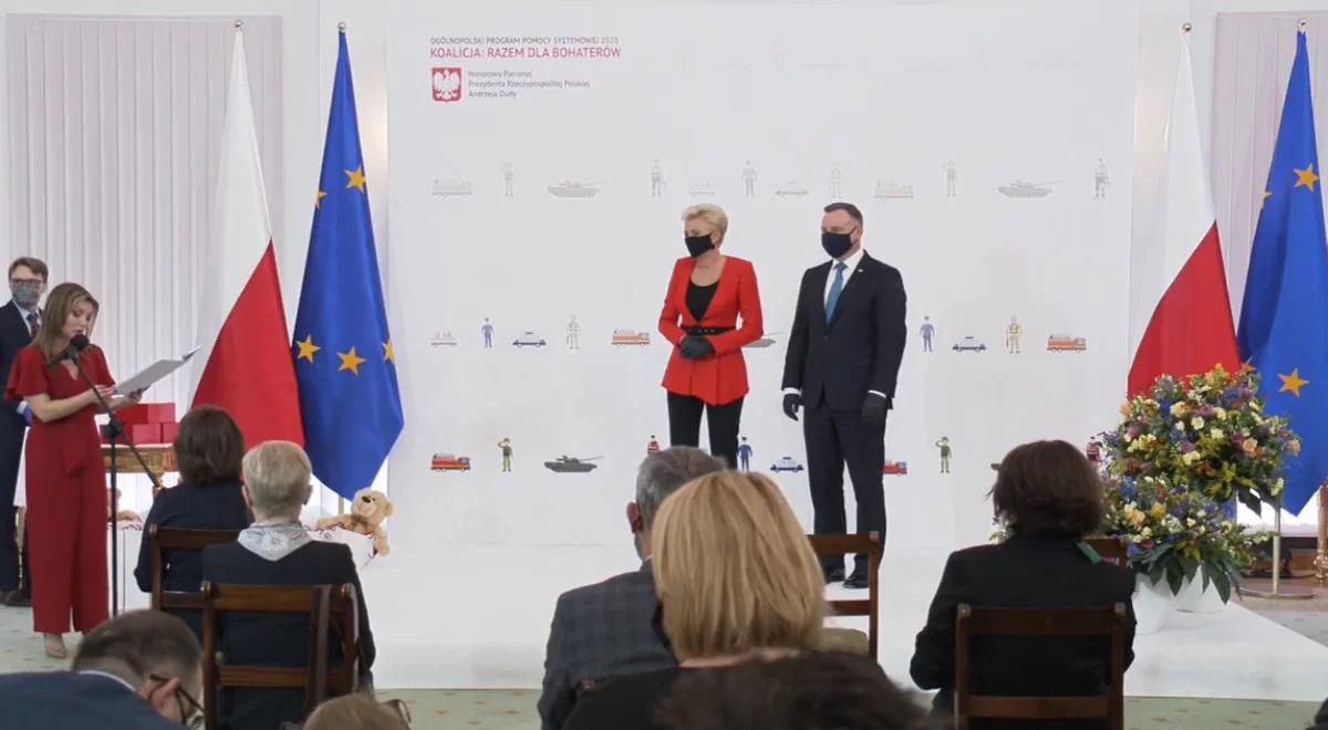 Pomoc dzieciom poległych funkcjonariuszy. Prezydent podziękował Fundacji Dorastaj z Nami