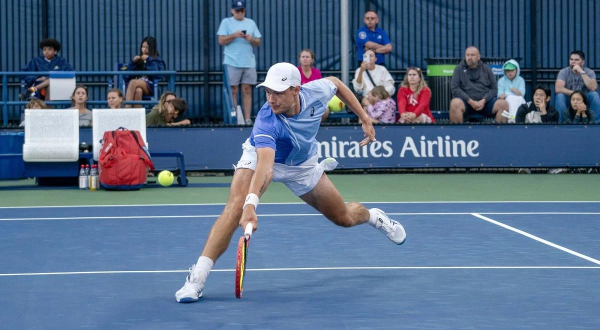 Kamil Majchrzak obronił dwa meczbole i nadal ma szanse na grę w Australian Open