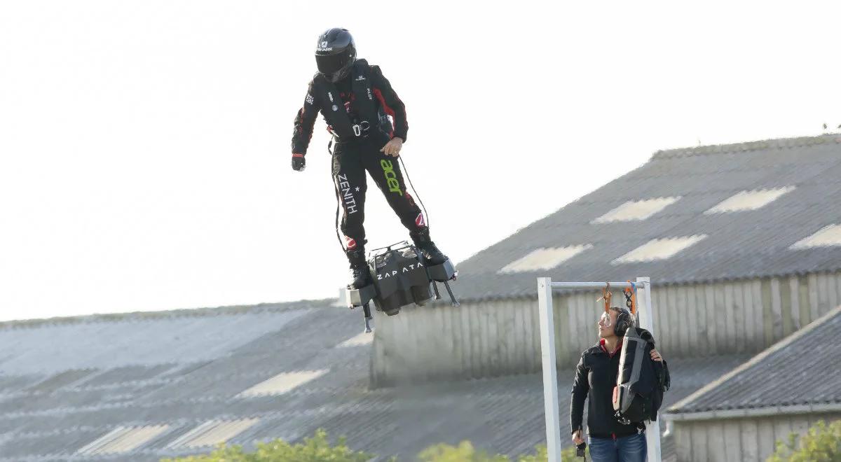 Historyczny wyczyn "latającego człowieka". Na flyboardzie pokonał kanał La Manche