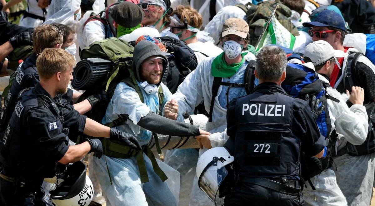 Niemcy: policja siłą usunęła ekologów z kopalni