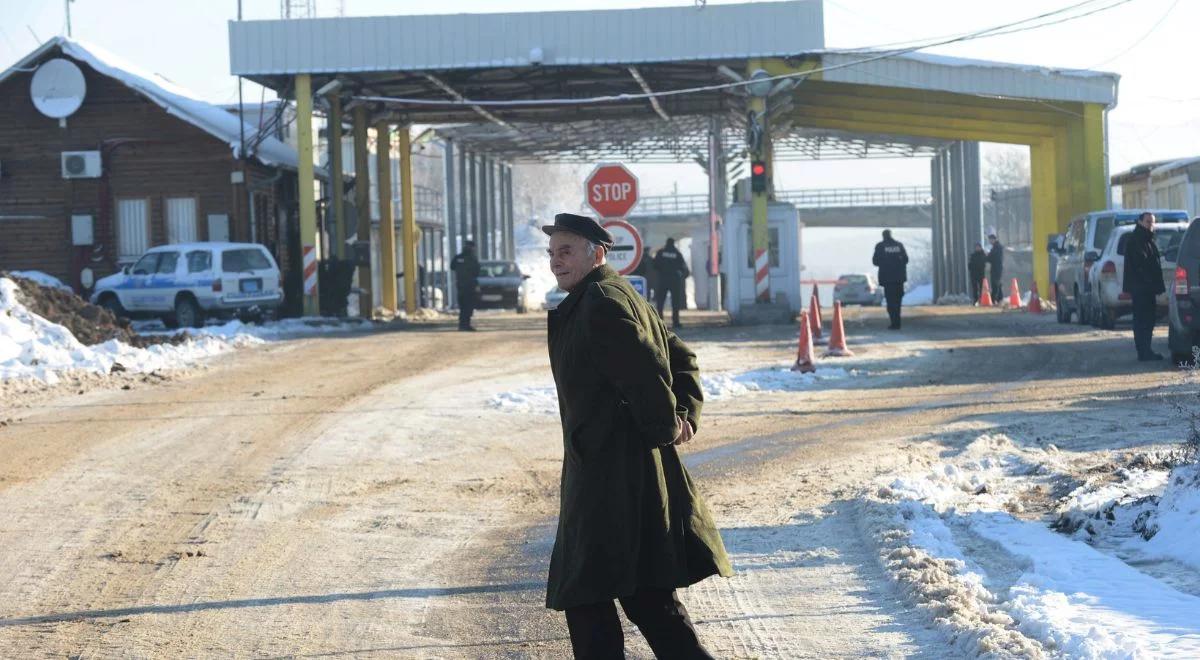 Napięcie na Bałkanach. Kosowo zamknęło największe przejście na granicy z Serbią