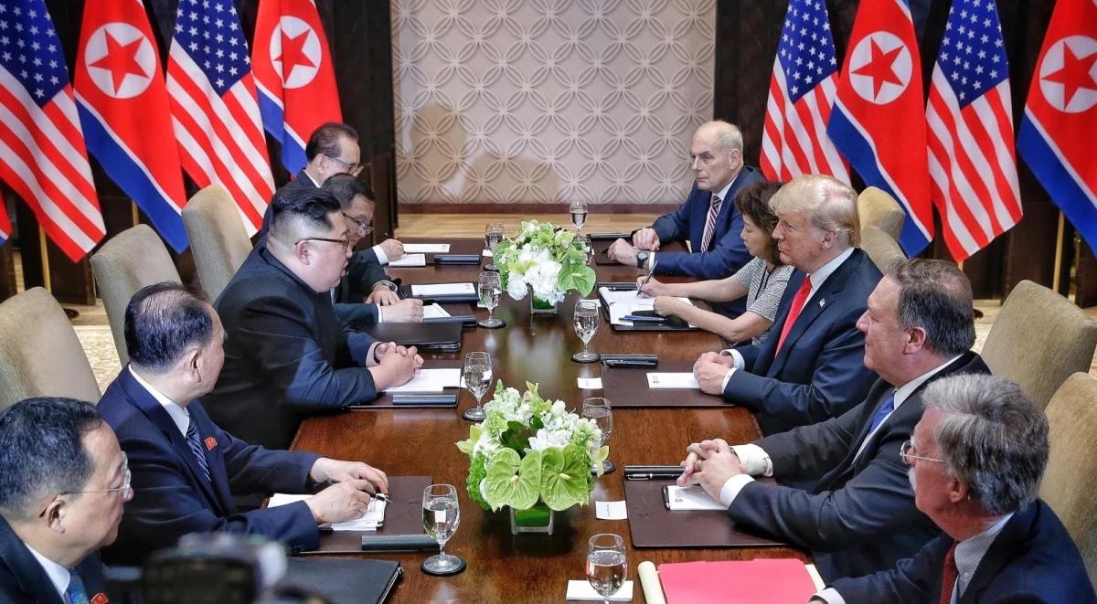 Podsumowanie spotkania Trumpa z Kimem. Podpisano wspólną deklarację [WIDEO]