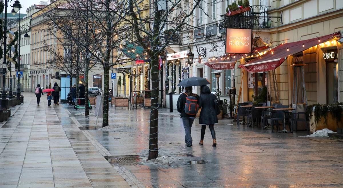 Pogoda na Sylwestra i Nowy Rok. Rzecznik IMGW: śnieg będzie anomalią 