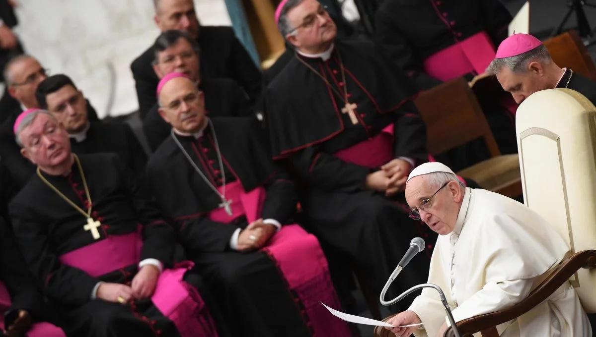 Papież Franciszek: w duchu radości przygotujcie wasze serca na przyjęcie Dobrej Nowiny o narodzeniu Bożego Syna