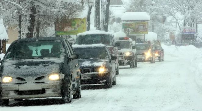 IMGW alarmuje: może spaść nawet 10 cm śniegu