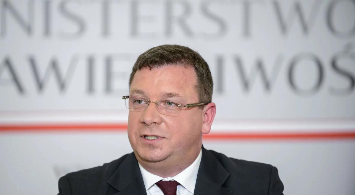 Wiceminister sprawiedliwości Michał Wójcik o "Dumie i Nowoczesności" i ONR: powinny zostać zdelegalizowane