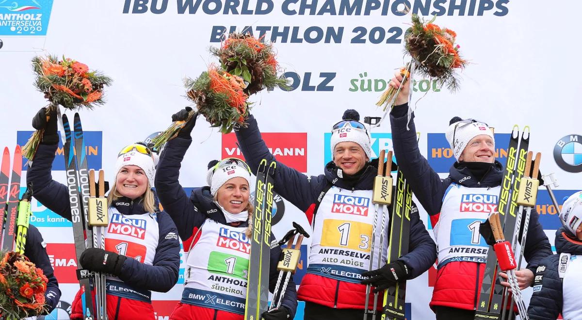 MŚ w biathlonie: złoto dla norweskiej sztafety mieszanej na początek. Polacy daleko 