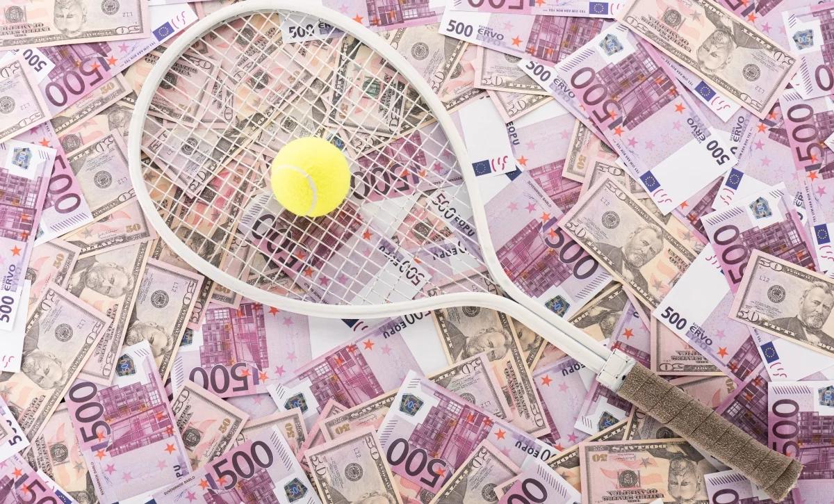 Sędzia, który pracował podczas Roland Garros, obstawiał tenisowe mecze 