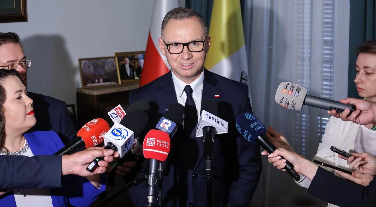 Duda dziękuje patrolom obywatelskim. Jest "zdumiony" reakcją Tuska