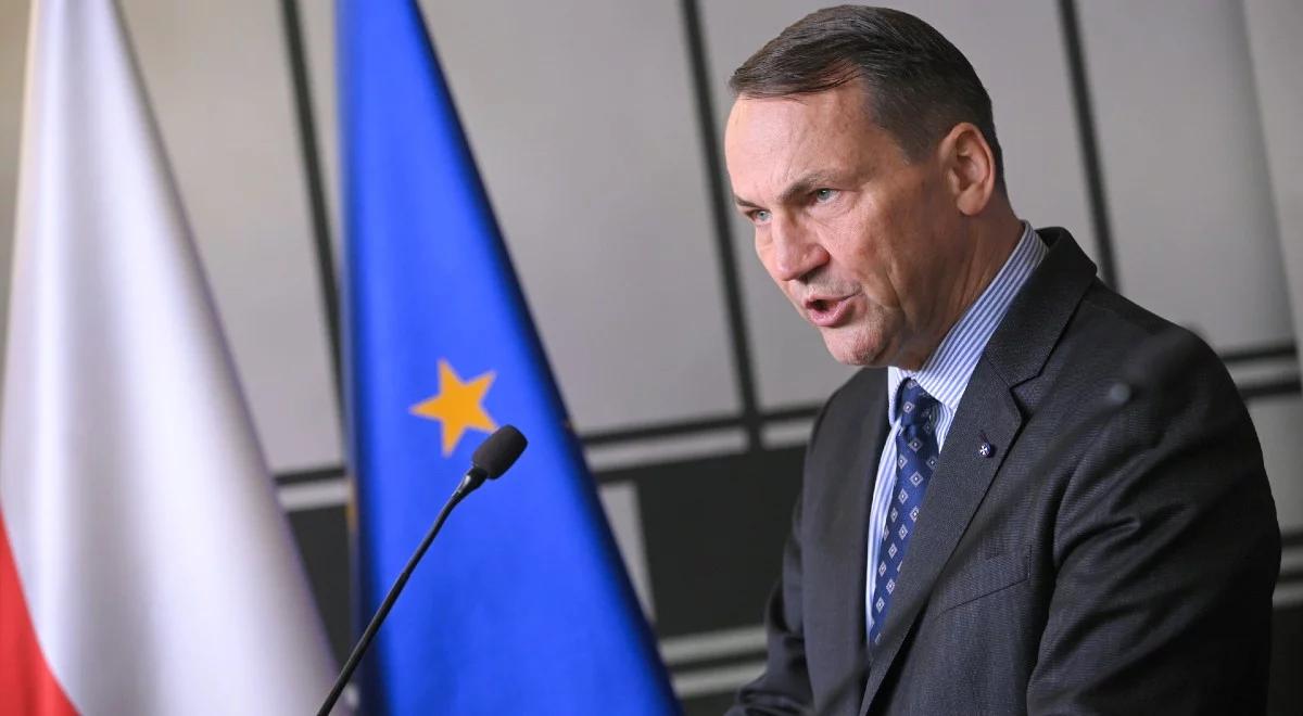 Afera wizowa. Sikorski potwierdza ustalenia NIK. "W MSZ utracono kontrolę"