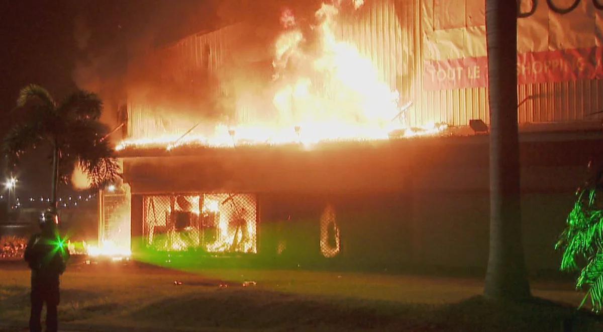 Brutalne zamieszki w Nowej Kaledonii. Płonęły budynki i samochody. Są ofiary śmiertelne