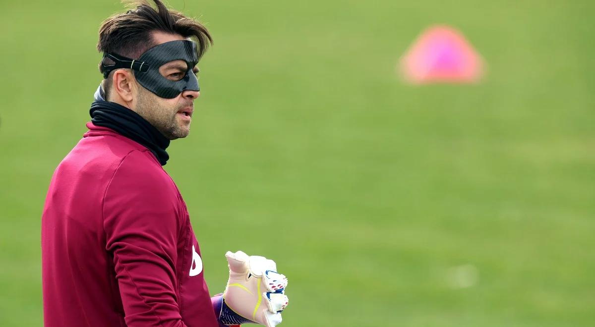 Premier League: Łukasz Fabiański wraca do zdrowia. Polak rwie się do gry