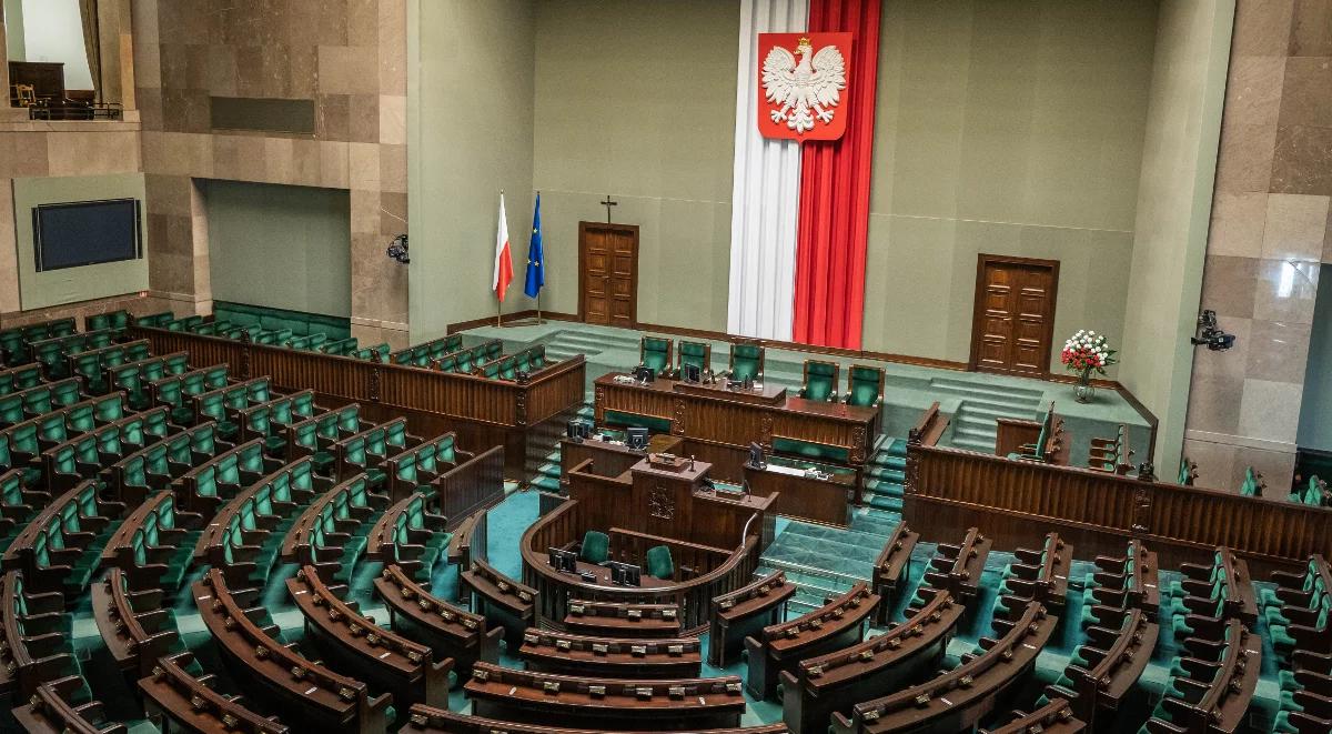 Opublikowano harmonogram posiedzeń Sejmu. Politycy podzieleni