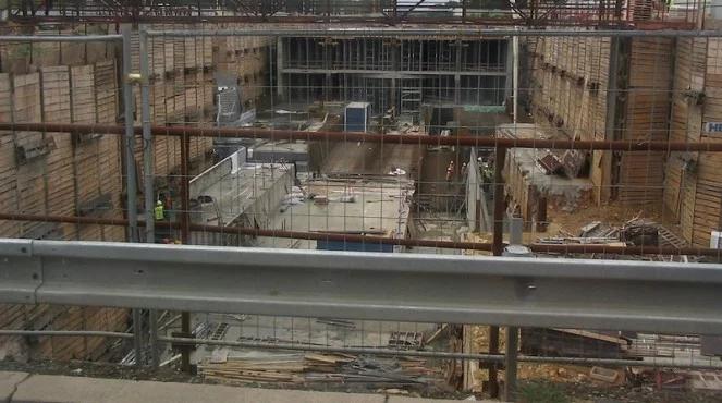 Budowa metra znowu stanęła. Źle napisali podanie