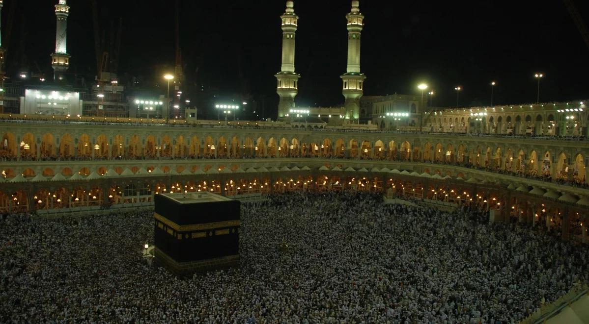 Arabia Saudyjska znosi zakaz wjazdu dla Katarczyków. Mogą pielgrzymować