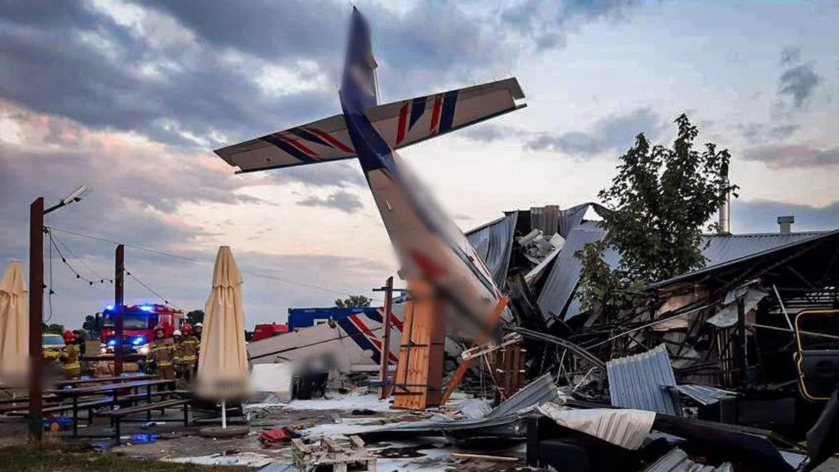 Katastrofa lotnicza w Chrcynnie. Służby podsumowały działania na miejscu wypadku