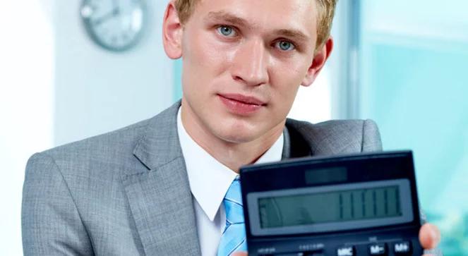Zbyt niska kwota wolna od podatku? Resort finansów odpiera zarzuty RPO