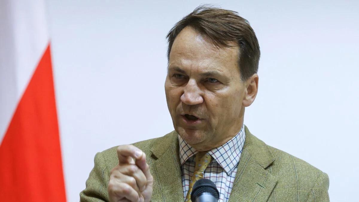 Sikorski wskazał cel Rosjan. "To dlatego drony były nieuzbrojone"